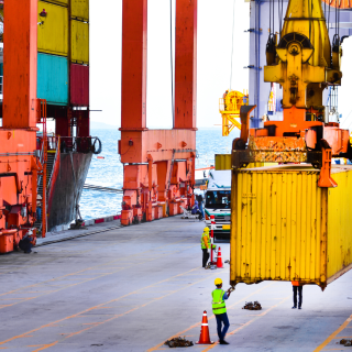 Conduite en Sécurité de Chargeur de Conteneur